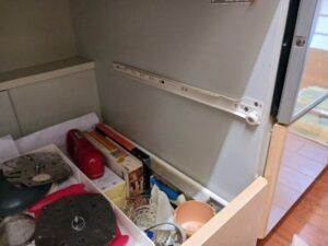 新潟キッチン取付け隊　引き出しメンテナンス　施工前